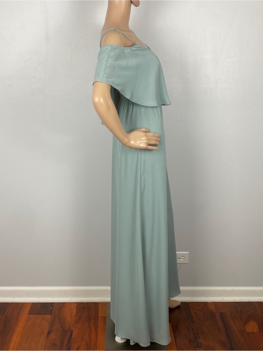 SHOW ME YOUR MUMU COLD-SHOULDER RUFFLE MAXI DRESS - Picture 7 of 10